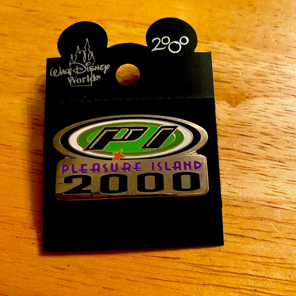 Disney Pleasure Island pin.